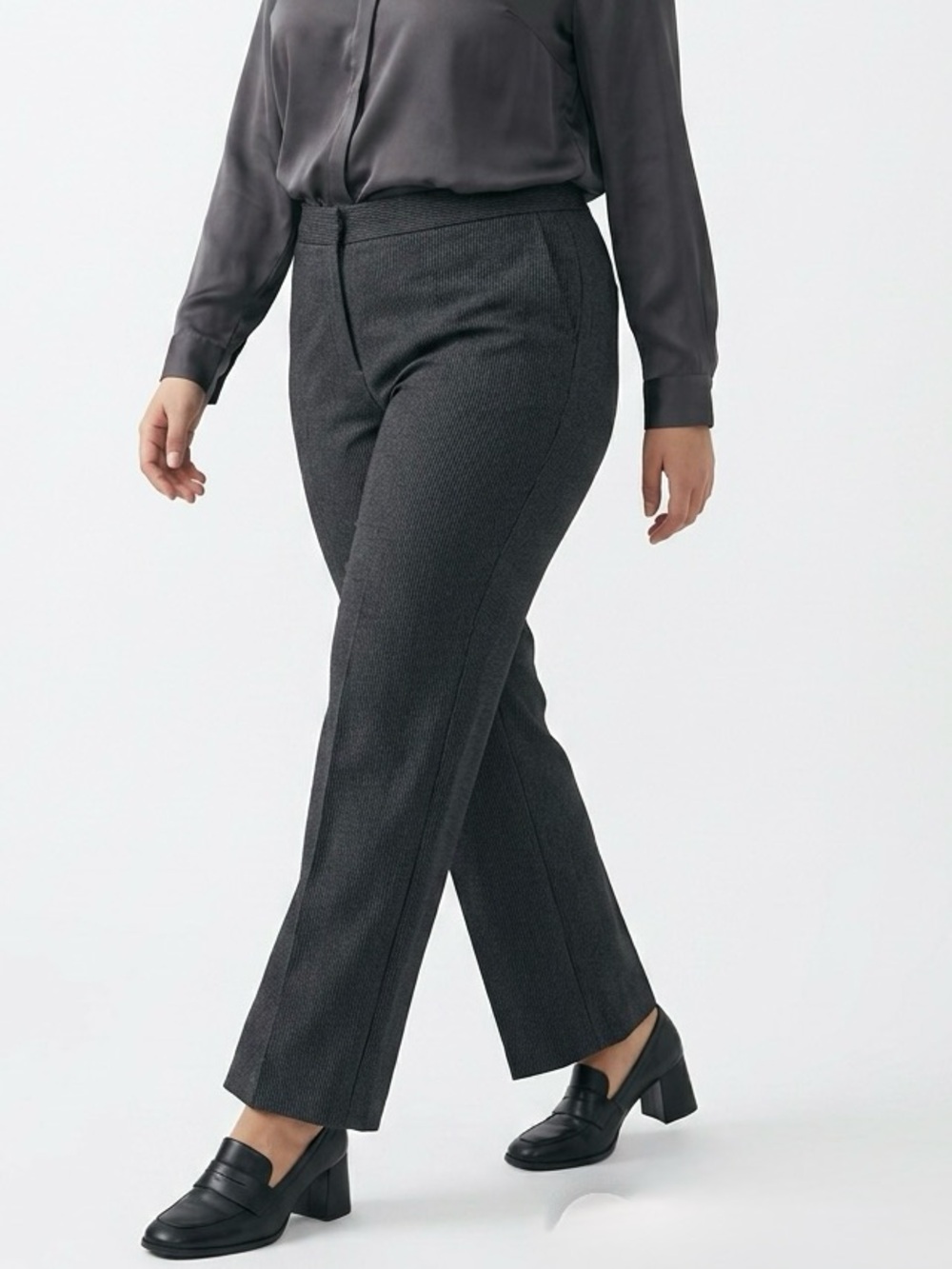 Le Suit Women’s BlacyPinstripes Career Pants Size 16 Lined
